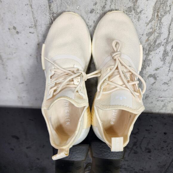 Adidas NMD R1 Women’s Running Shoes Cream Size 7 Pre-Owned - Picture 2 of 6